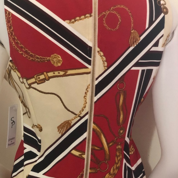 Sleeveless smart multi color patterned dress. - Picture 4 of 8